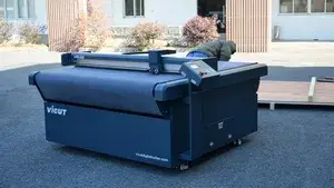 Контурная и сквозная резка световозвращающих пленок